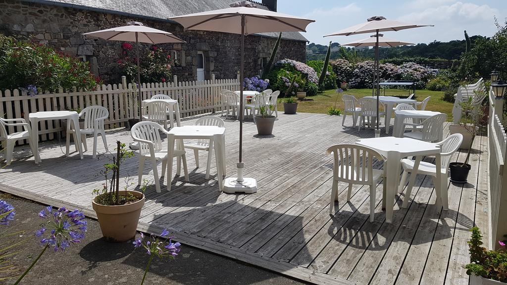 Le Relais De Launay Ploubazlanec Buitenkant foto
